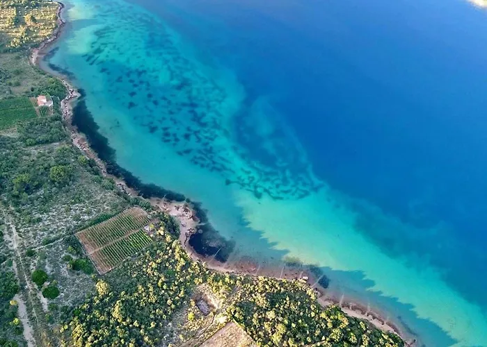 On With Waterfront Views 아파트