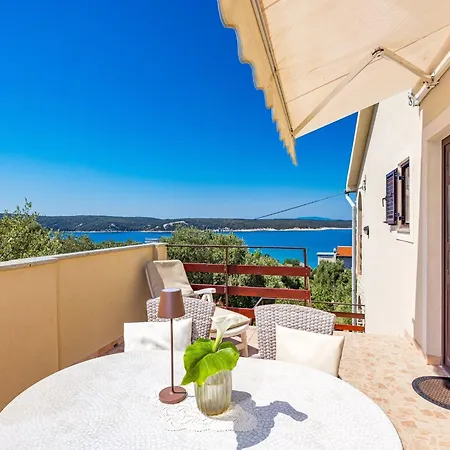 On With Waterfront Views * سوبيتارسكا دراغا