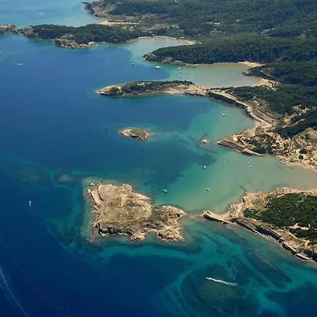 On With Waterfront Views Διαμέρισμα Supetarska Draga