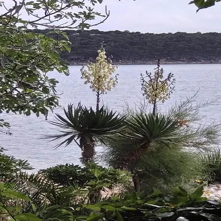 On With Waterfront Views * سوبيتارسكا دراغا